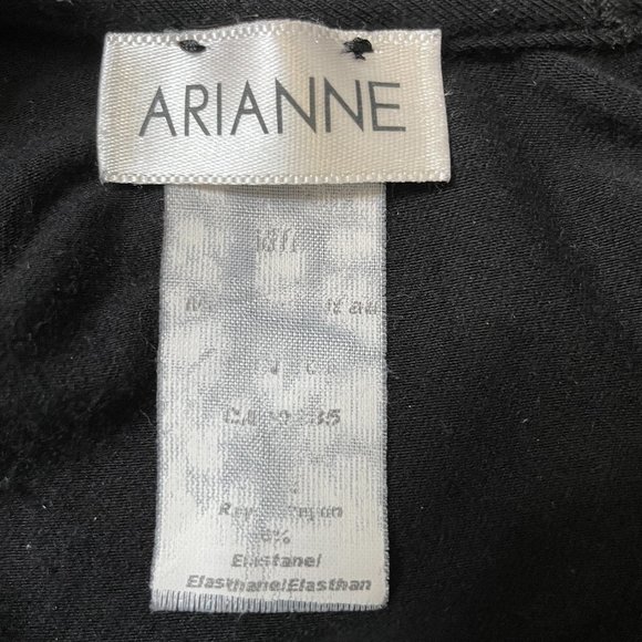 HOST PICK*Arianne Teri Floral High Collar Top -M- - Picture 9 of 11